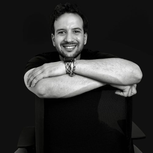 Omar Abbas, London-based marketing consultant and brand strategist with 11+ years experience in B2B branding